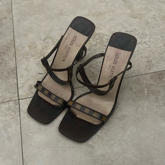 Louis Vuitton Shoes - Vintage Louis Vuitton heels